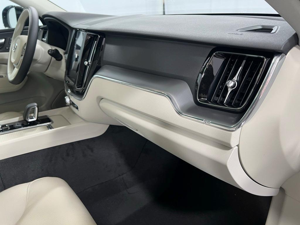 new 2025 Volvo XC60 Plug-In Hybrid car, priced at $51,650