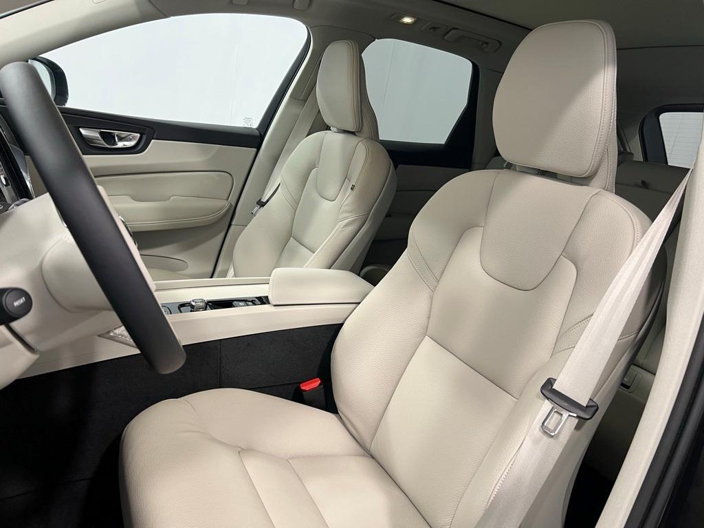 new 2025 Volvo XC60 Plug-In Hybrid car, priced at $51,650