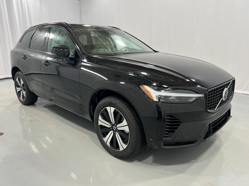 new 2025 Volvo XC60 Plug-In Hybrid car, priced at $51,650