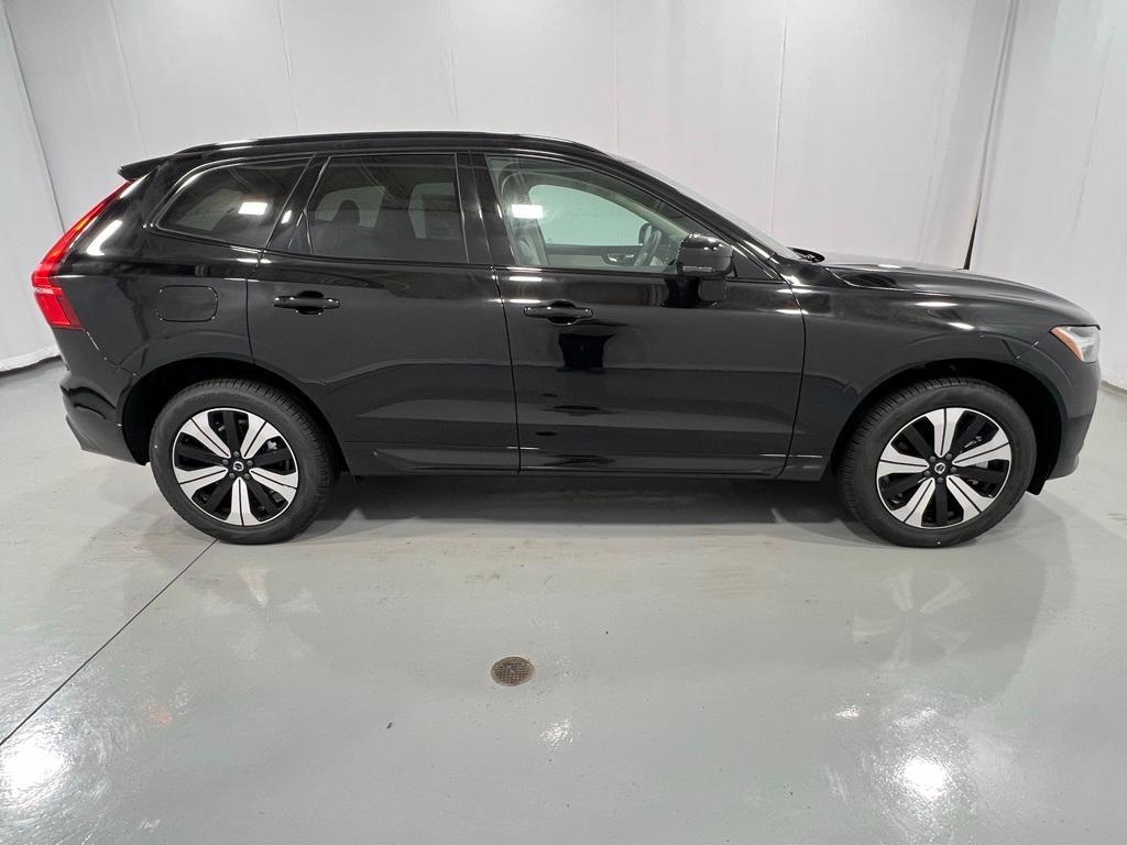 new 2025 Volvo XC60 Plug-In Hybrid car, priced at $51,650