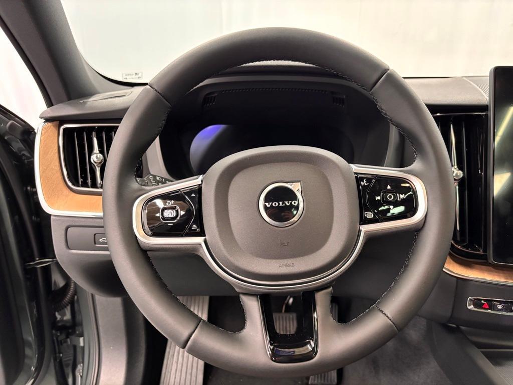new 2026 Volvo XC60 car, priced at $60,390