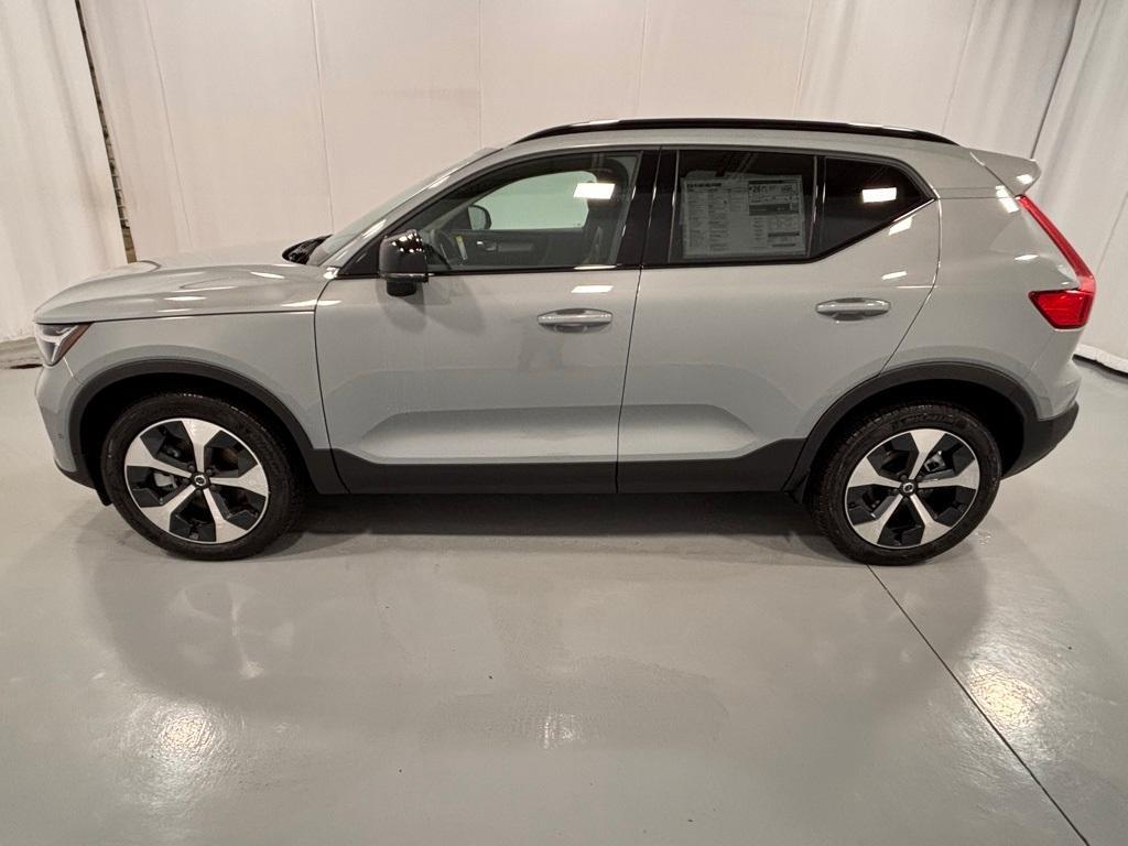 new 2026 Volvo XC40 car, priced at $50,260