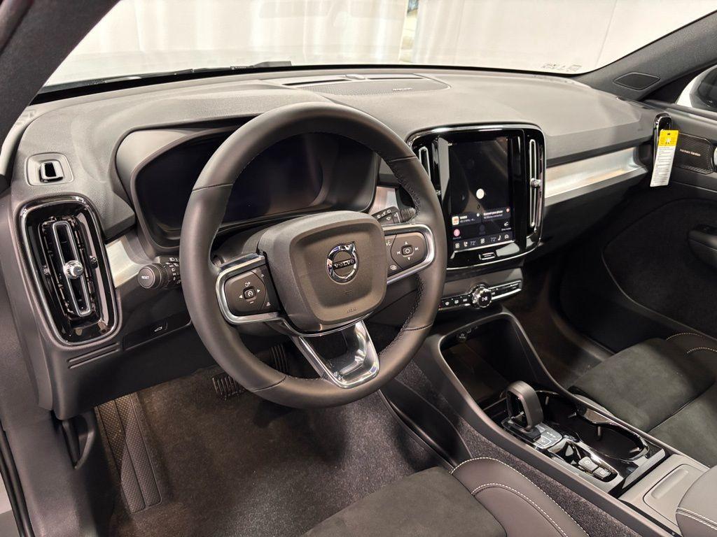 new 2026 Volvo XC40 car, priced at $54,960