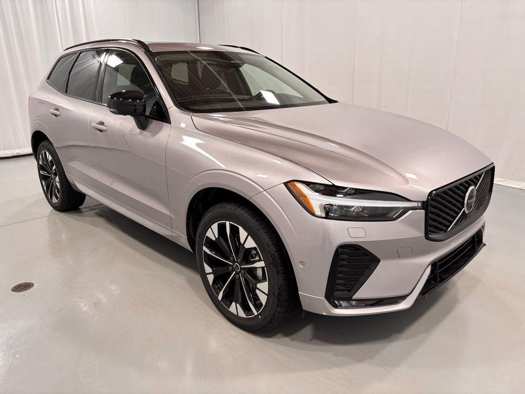 new 2026 Volvo XC60 car, priced at $58,105