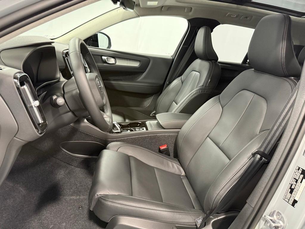 new 2026 Volvo XC40 car, priced at $50,150