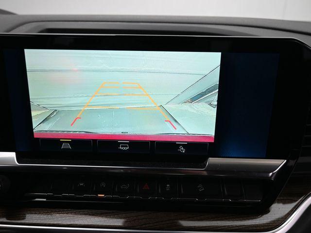 used 2022 Chevrolet Silverado 1500 car, priced at $38,996