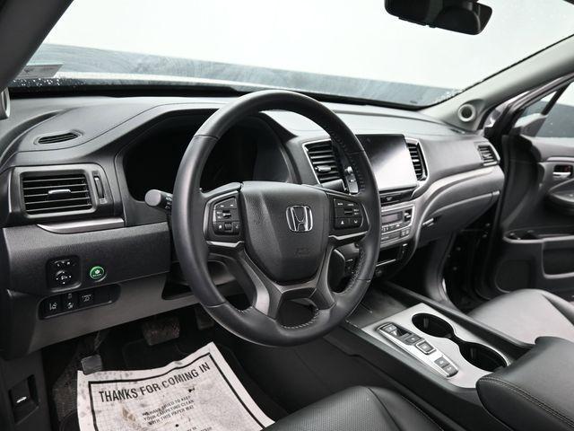 used 2025 Honda Ridgeline car, priced at $33,799