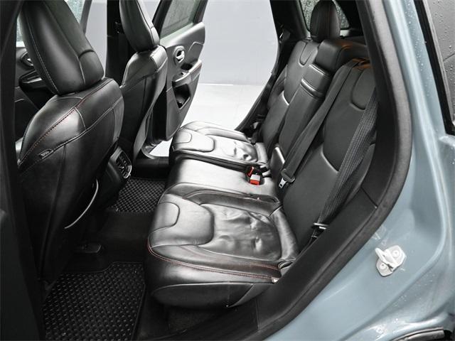 used 2015 Jeep Cherokee car, priced at $10,966