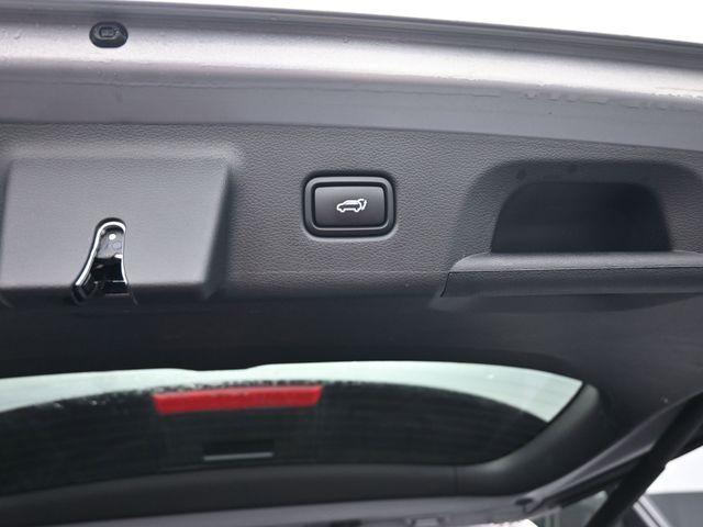 used 2025 Hyundai Palisade car, priced at $32,988