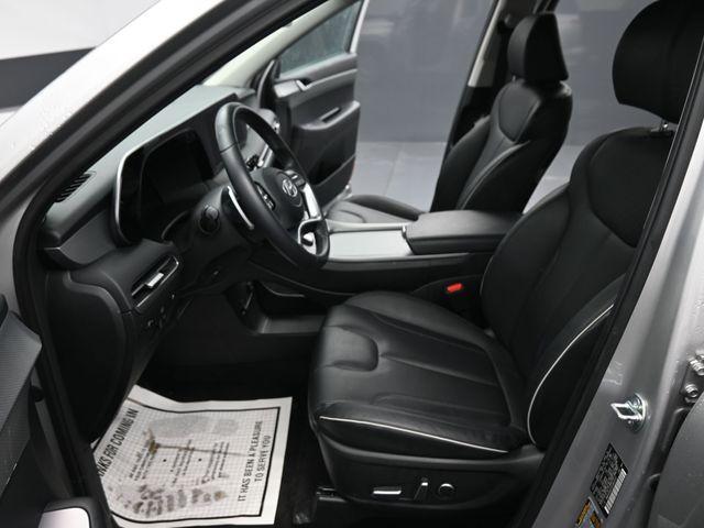 used 2025 Hyundai Palisade car, priced at $32,988