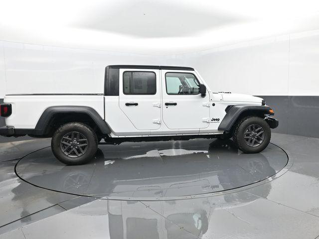 used 2025 Jeep Gladiator car, priced at $31,761