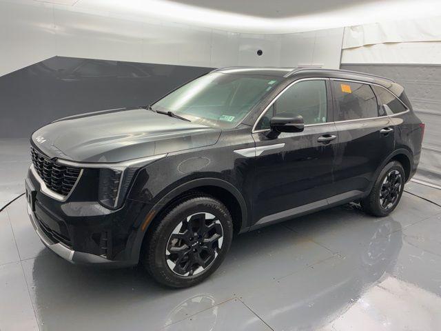 used 2024 Kia Sorento car, priced at $23,461