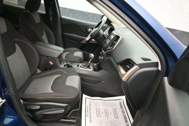 used 2018 Jeep Cherokee car, priced at $13,450