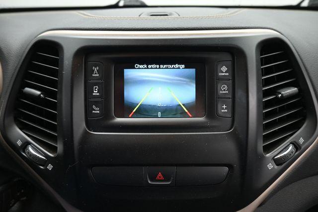 used 2018 Jeep Cherokee car, priced at $13,450
