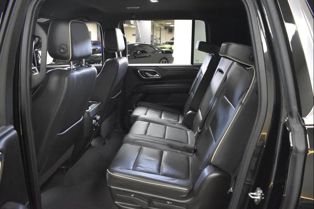 used 2021 GMC Yukon XL car, priced at $28,999
