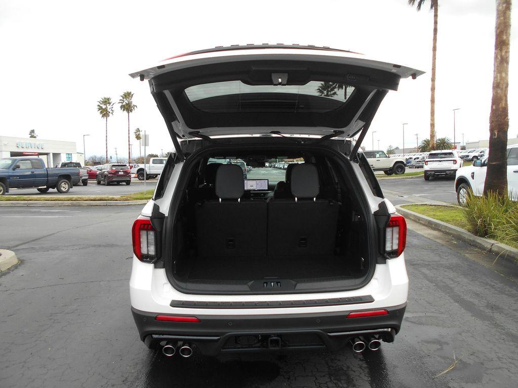 new 2026 Ford Explorer car, priced at $63,685