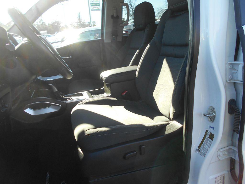 used 2023 Nissan Frontier car, priced at $30,995