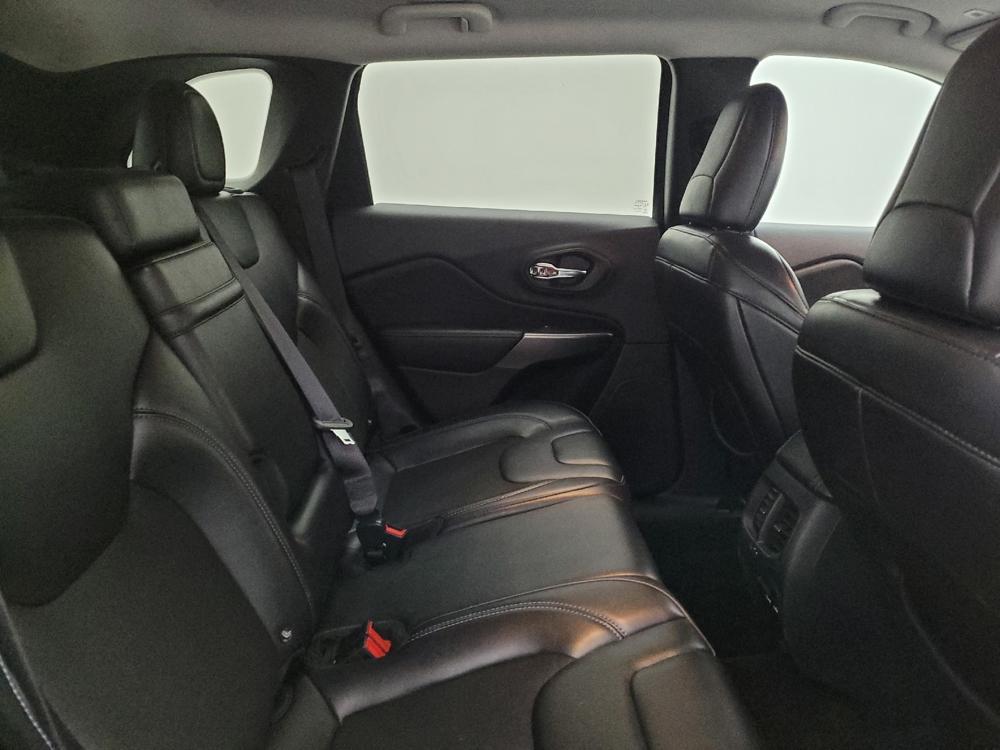 used 2019 Jeep Cherokee car, priced at $19,595