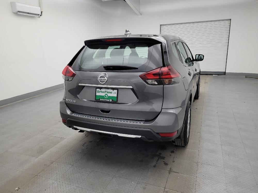 used 2019 Nissan Rogue car, priced at $17,595