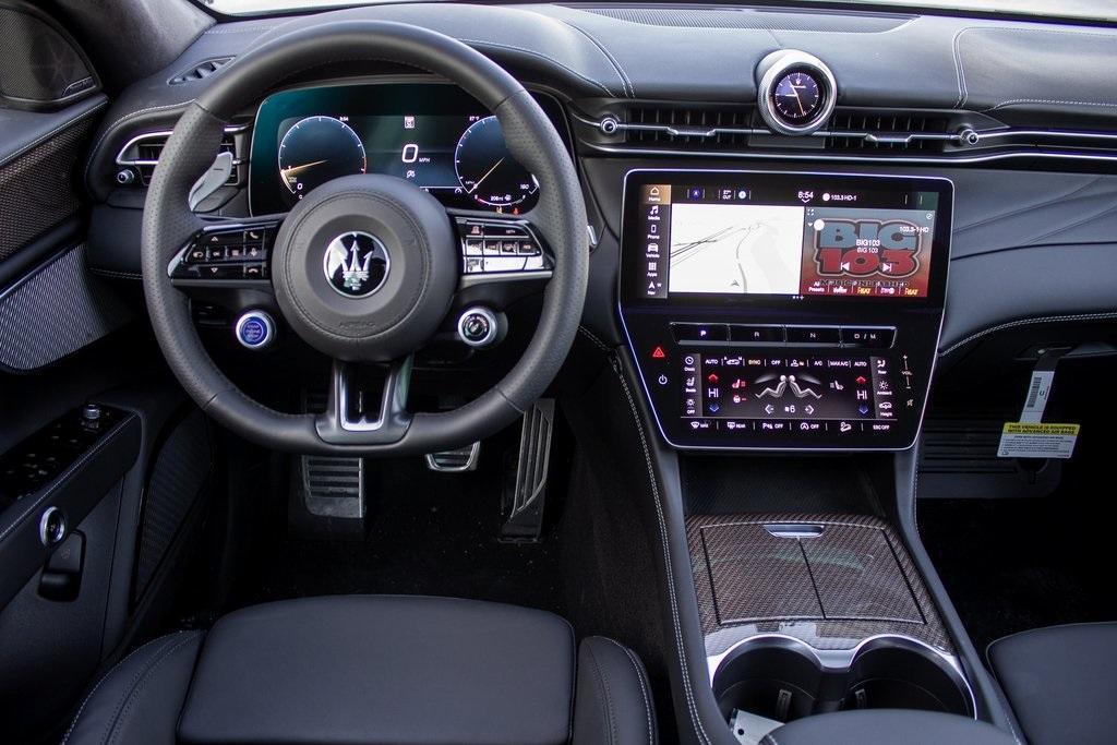 new 2026 Maserati Grecale car, priced at $96,495