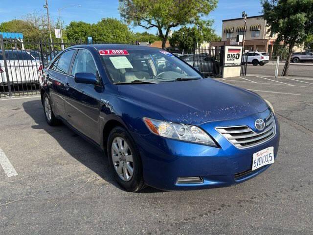 used 2007 Toyota Camry Hybrid car, priced at $7,300
