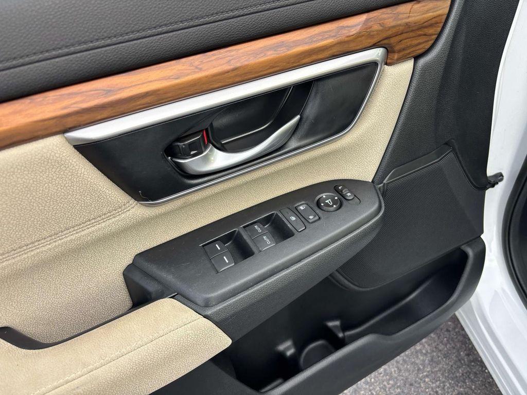 used 2020 Honda CR-V car, priced at $25,368