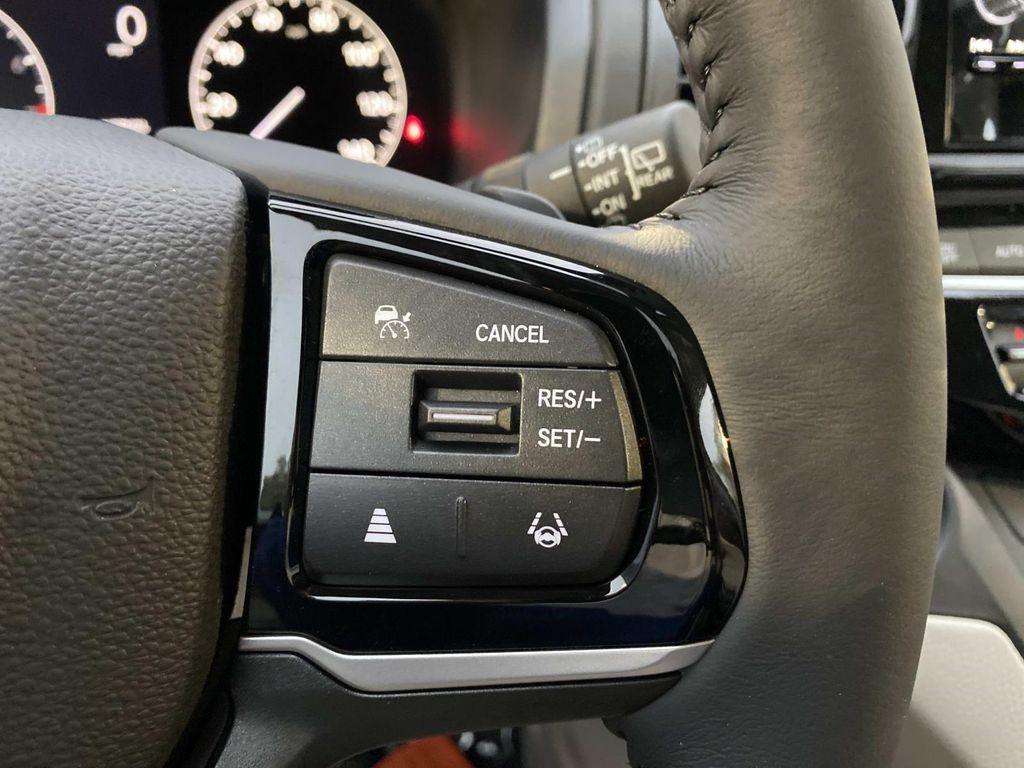 new 2026 Honda Odyssey car, priced at $44,885