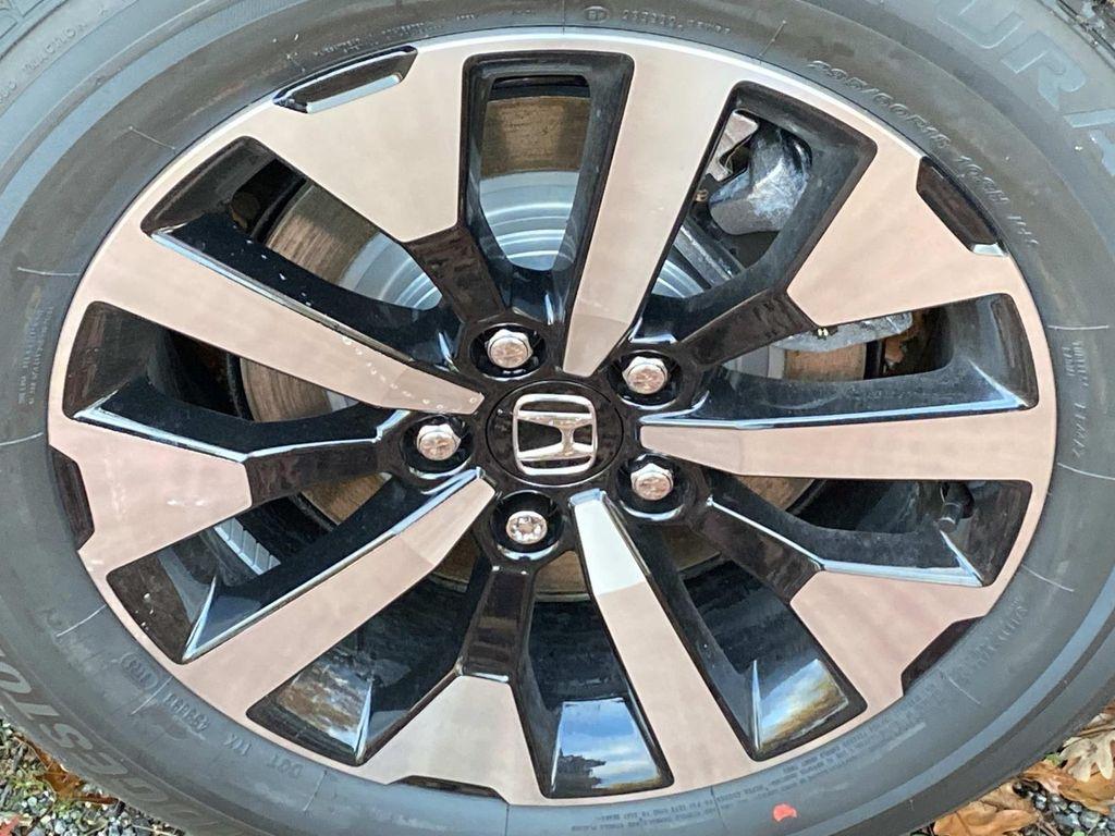 new 2026 Honda Odyssey car, priced at $44,290