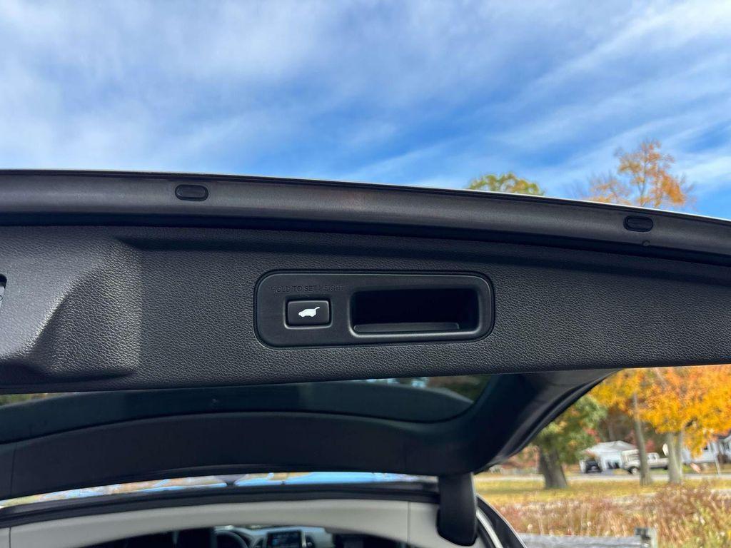 used 2024 Honda Odyssey car, priced at $32,873