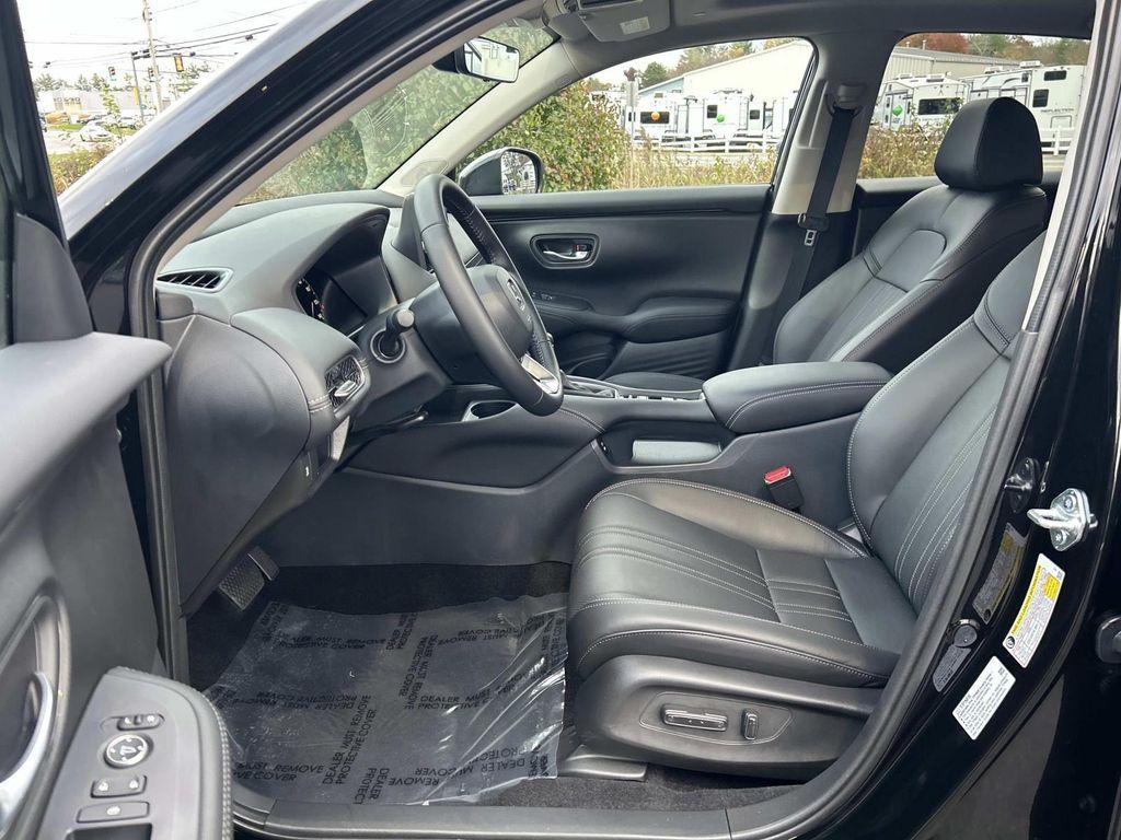 used 2026 Honda HR-V car, priced at $29,915