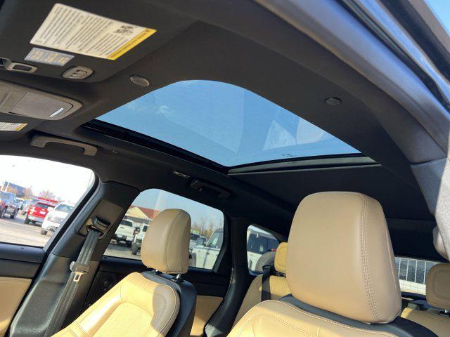 used 2021 Lincoln Corsair car, priced at $25,000