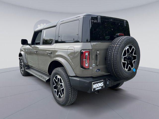 new 2025 Ford Bronco car, priced at $49,126