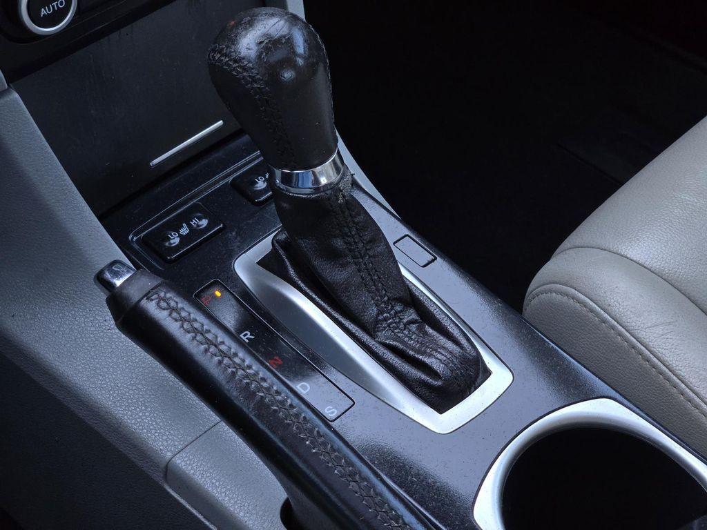 used 2016 Acura ILX car, priced at $13,500