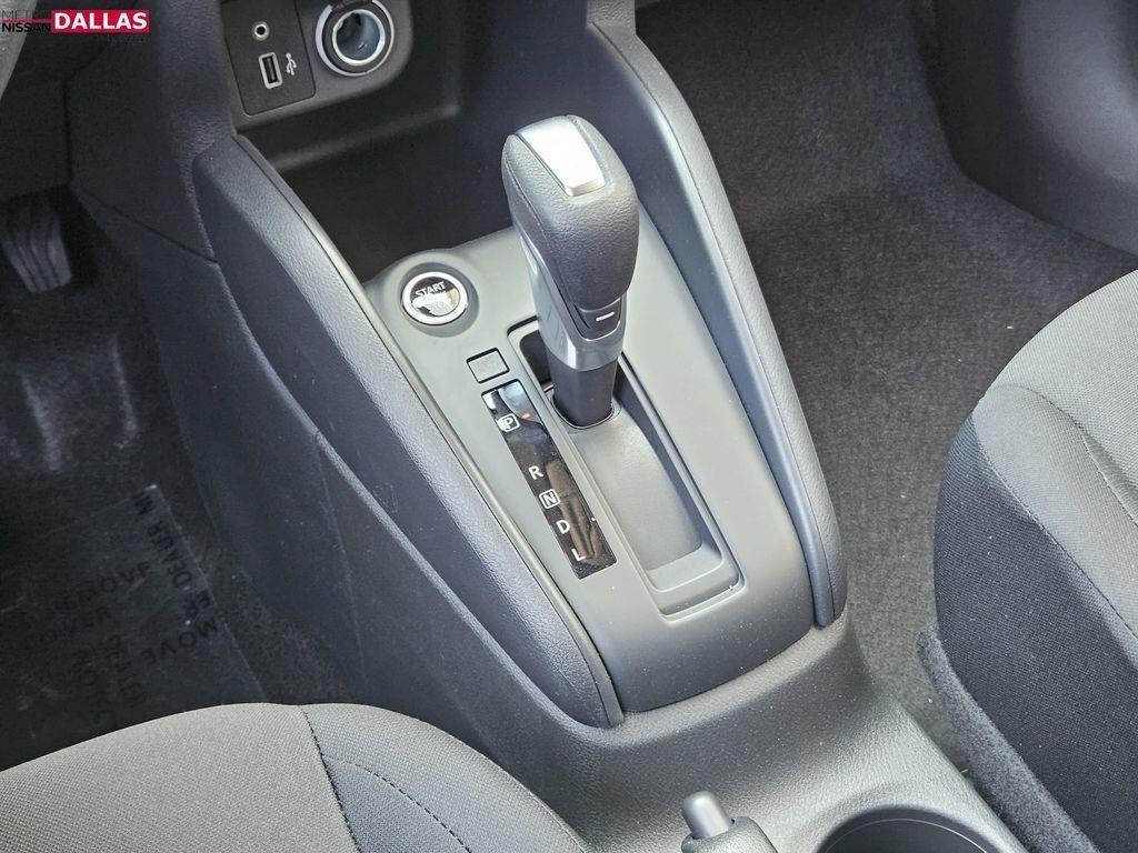 new 2025 Nissan Kicks Play car, priced at $19,998