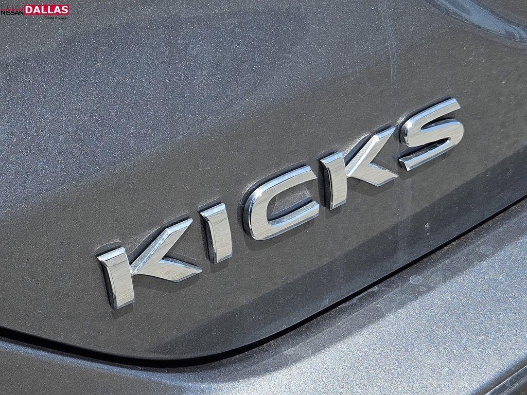 new 2025 Nissan Kicks Play car, priced at $19,998