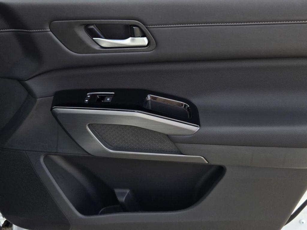 new 2026 Nissan Pathfinder car, priced at $41,666