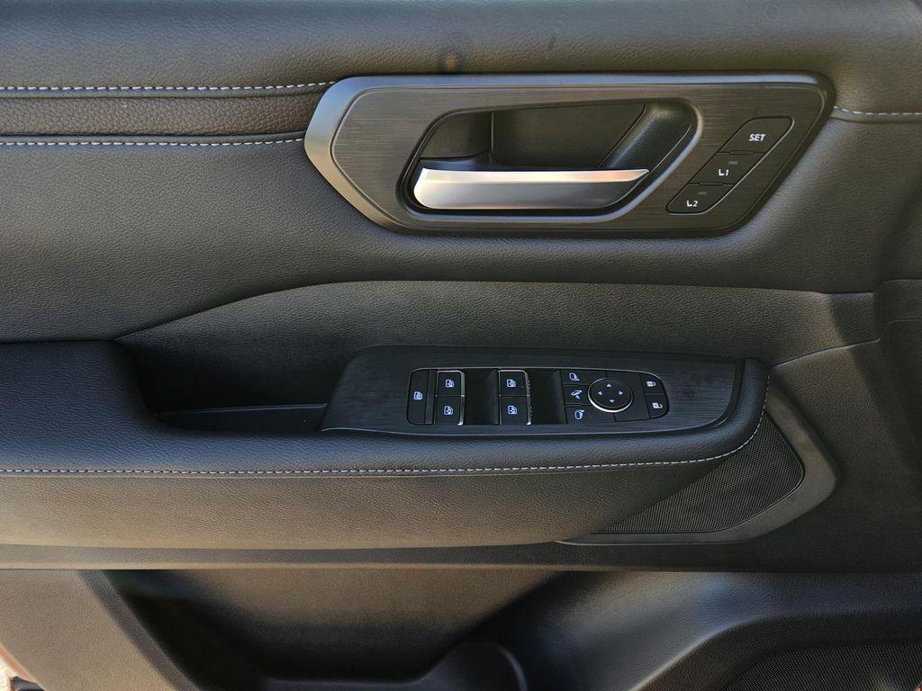 new 2026 Nissan Armada car, priced at $63,277