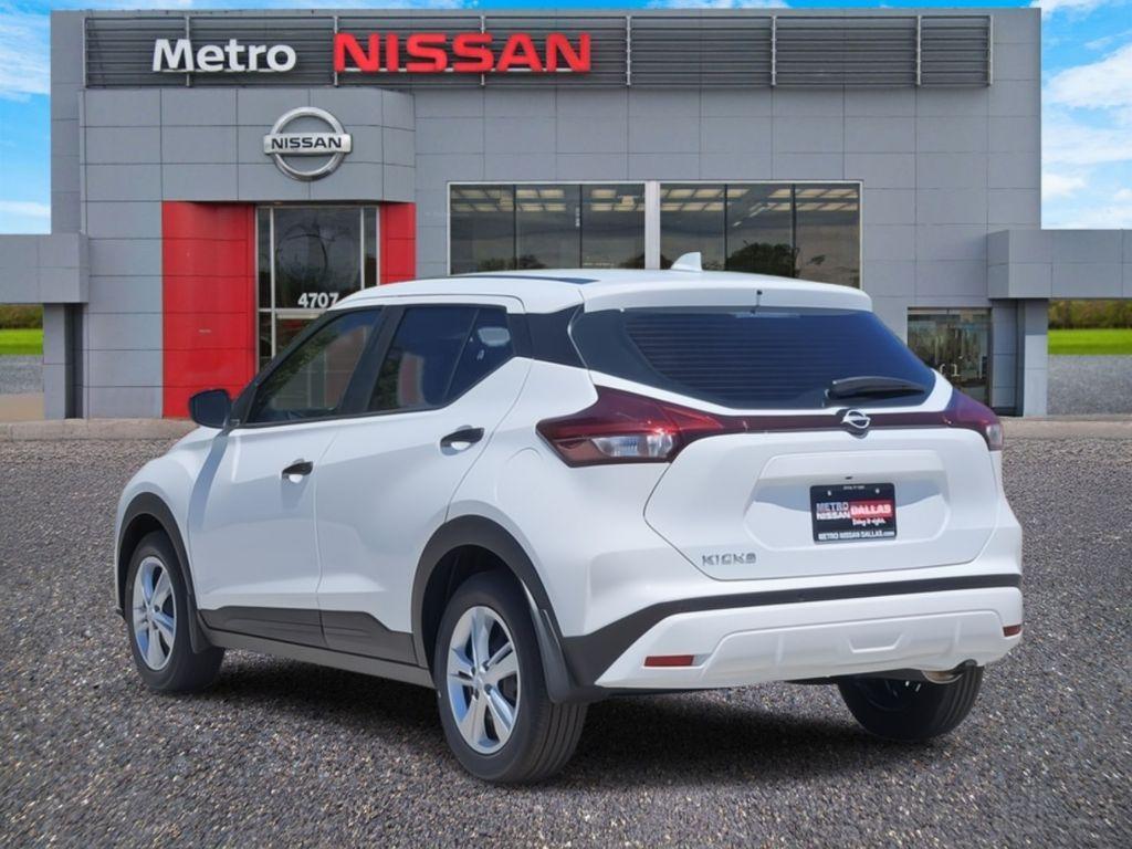 new 2025 Nissan Kicks Play car, priced at $20,099