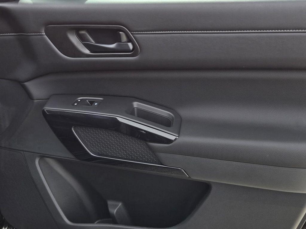 new 2026 Nissan Pathfinder car, priced at $37,688