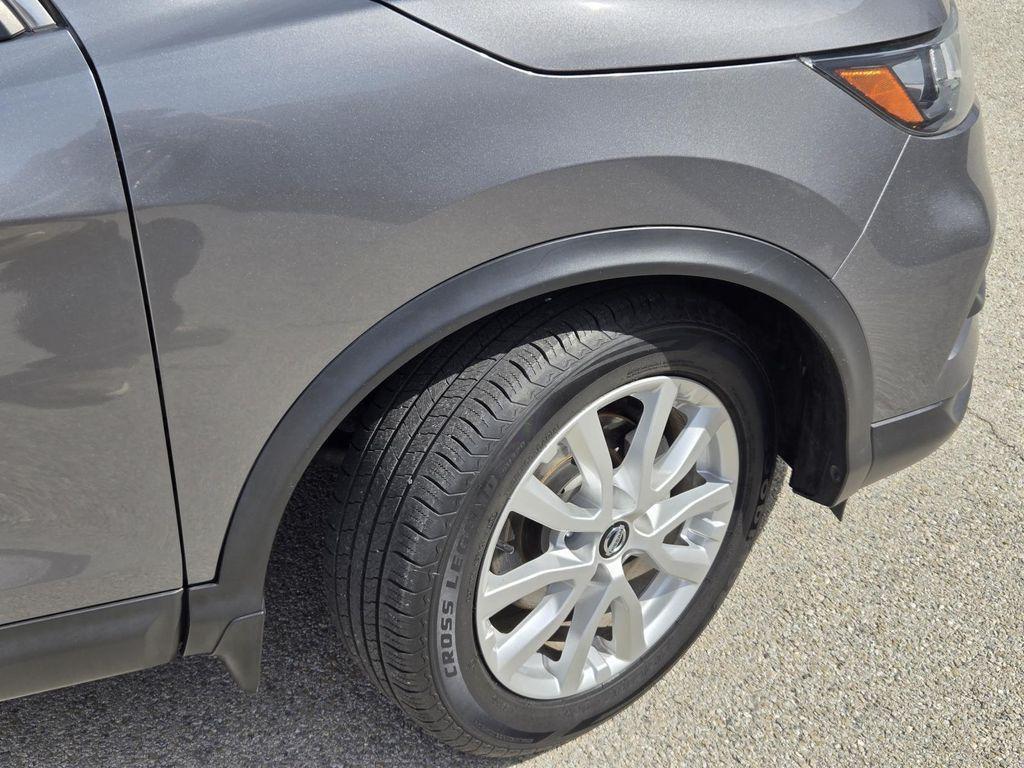 used 2022 Nissan Rogue Sport car, priced at $17,994