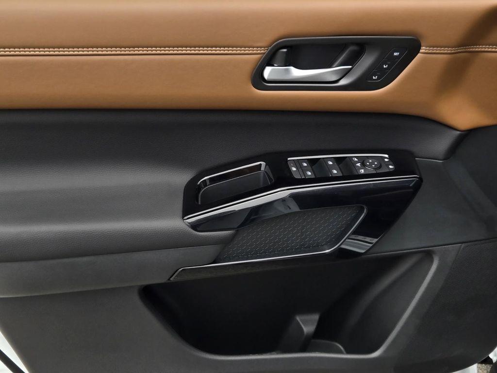 new 2026 Nissan Pathfinder car, priced at $46,728