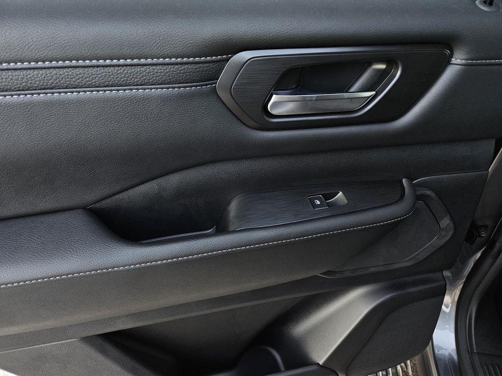 new 2026 Nissan Armada car, priced at $57,339