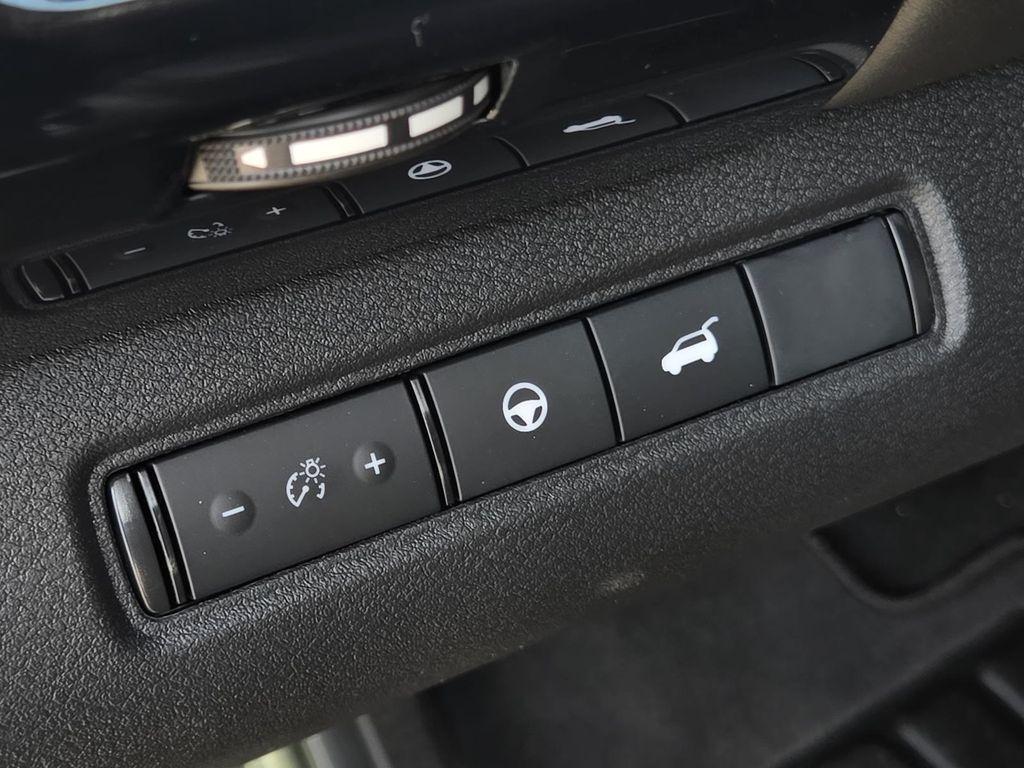 new 2025 Nissan Pathfinder car, priced at $31,865