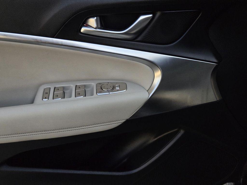 used 2025 Genesis G70 car, priced at $28,962