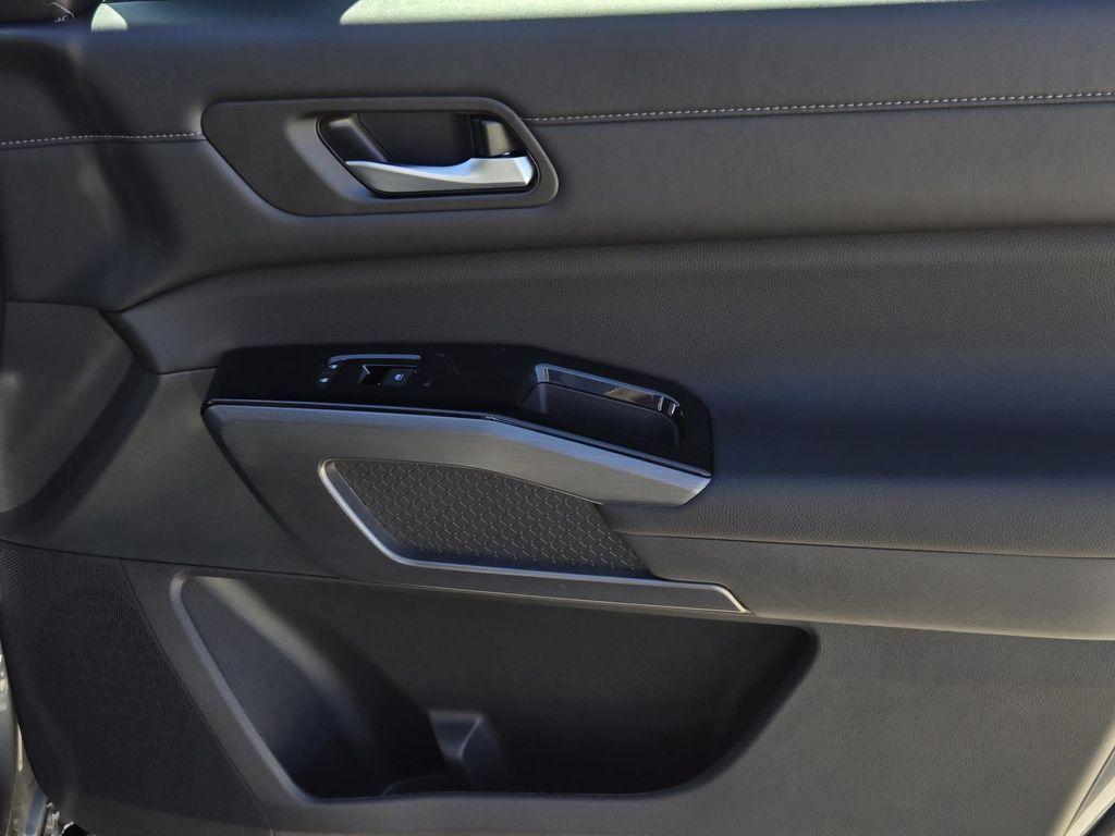 new 2026 Nissan Pathfinder car, priced at $44,632