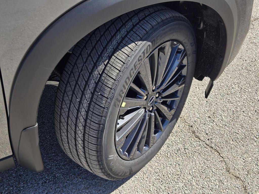 new 2026 Nissan Pathfinder car, priced at $44,632