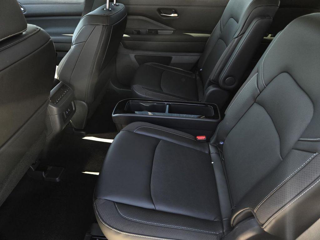 new 2026 Nissan Pathfinder car, priced at $44,632