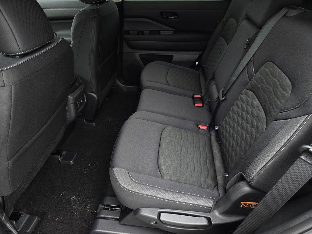 new 2026 Nissan Pathfinder car, priced at $36,088