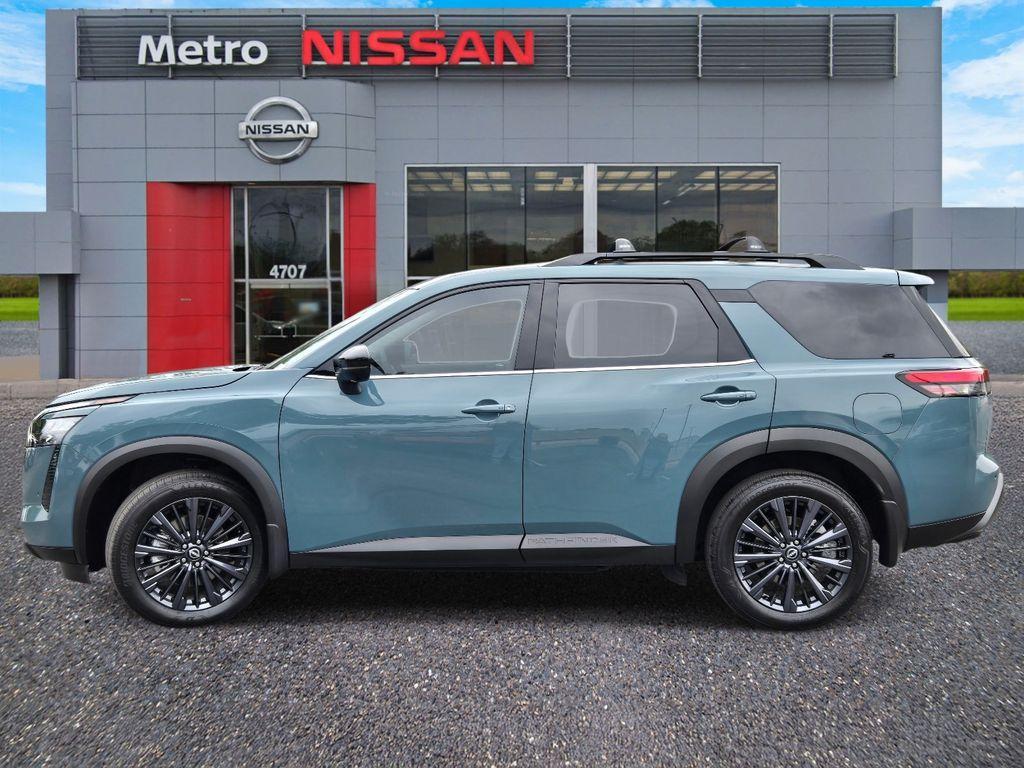 new 2026 Nissan Pathfinder car, priced at $41,666