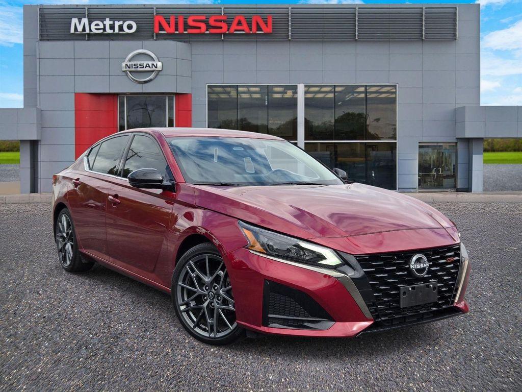 used 2024 Nissan Altima car, priced at $27,986